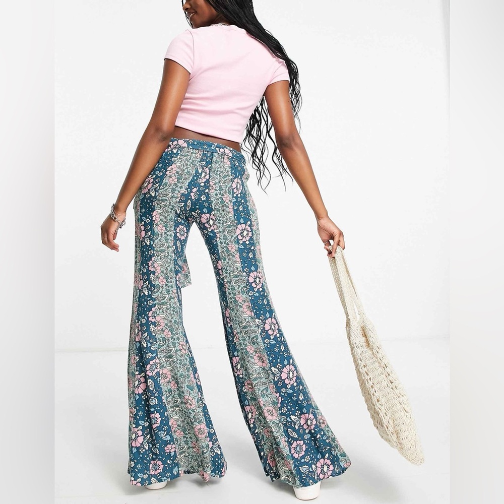 FREE PEOPLE Women’s Bali Sultry Bohemian Flare Pants-Sage Color-Size Small NWT - Picture 10 of 16